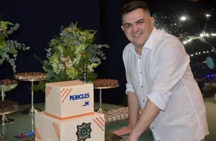 Péricles Mendel comemora aniversário com amigos no Rosetta Rock Bar (Foto: Magal/ Conecta Piauí)