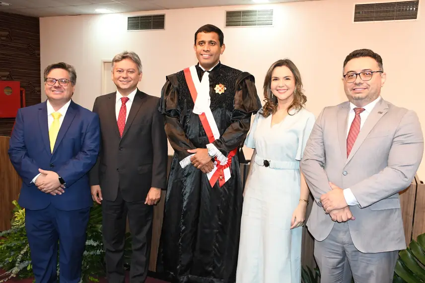 Posse do desembargador Téssio Torres na presidência do TRT-PI Posse do desembargador Téssio Torres na presidência do TRT-PI