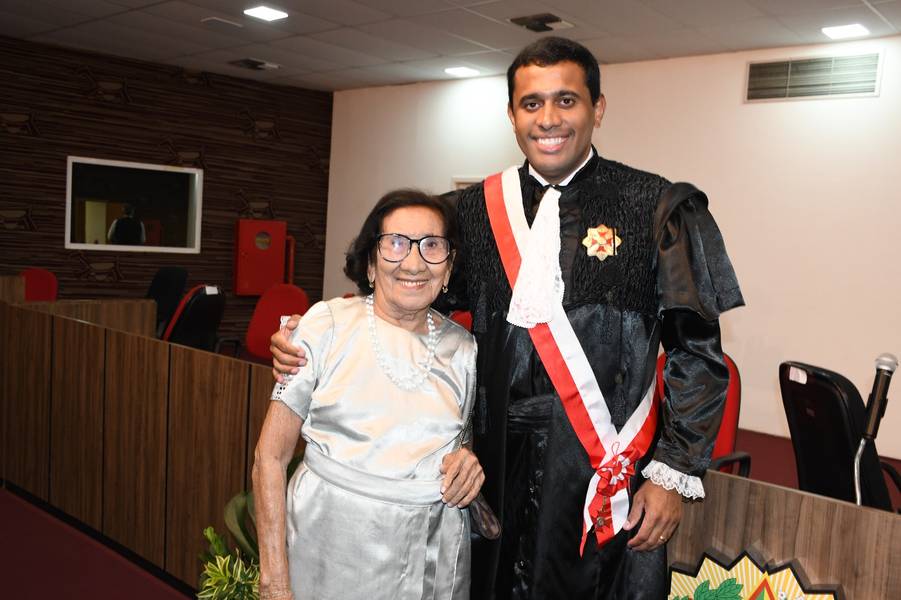 Posse do desembargador Téssio Torres na presidência do TRT-PI