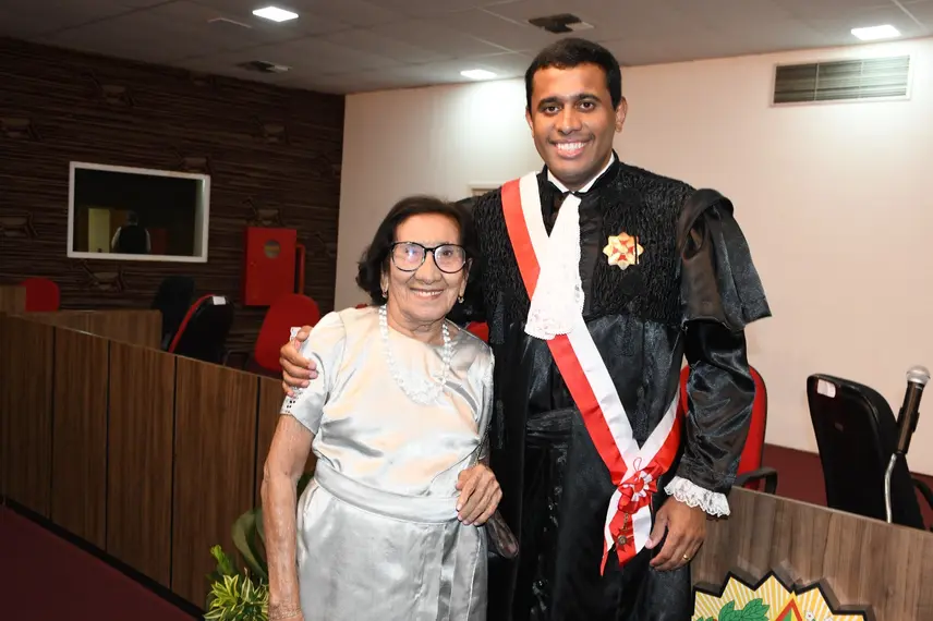 Posse do desembargador Téssio Torres na presidência do TRT-PI