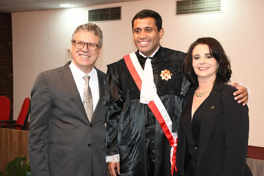 Posse do desembargador Téssio Torres na presidência do TRT-PI