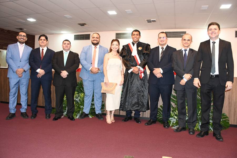 Posse do desembargador Téssio Torres na presidência do TRT-PI