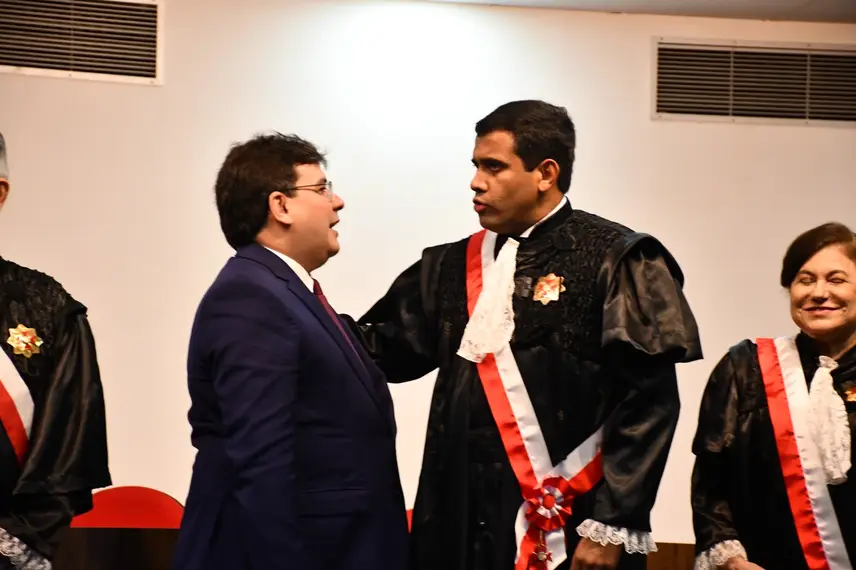 Posse do desembargador Téssio Torres na presidência do TRT-PI Posse do desembargador Téssio Torres na presidência do TRT-PI