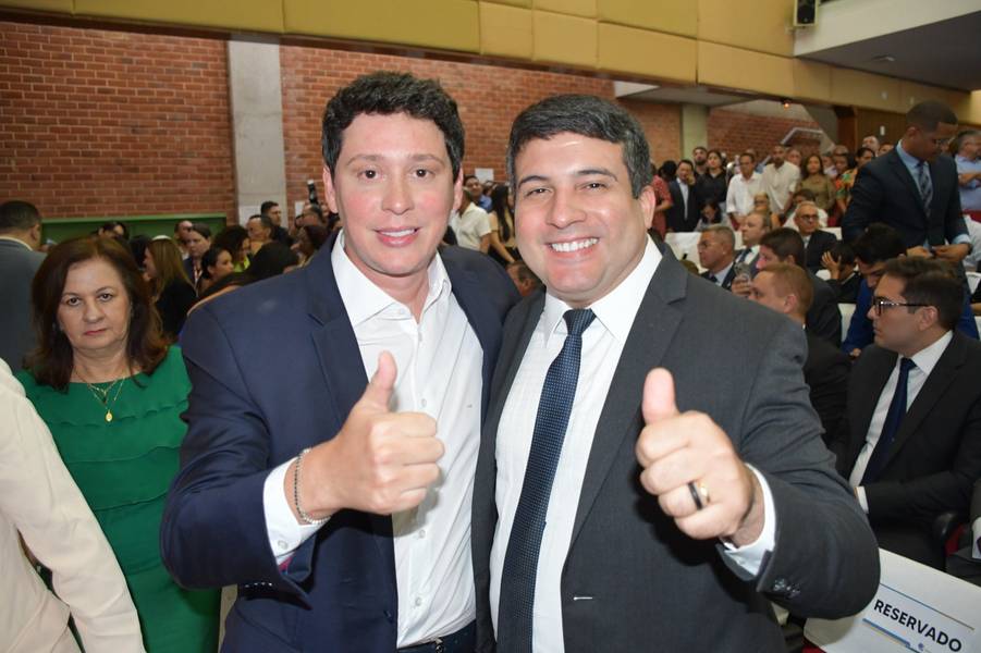 Posse do prefeito, vice-prefeito, vereadores e suplentes em Teresina