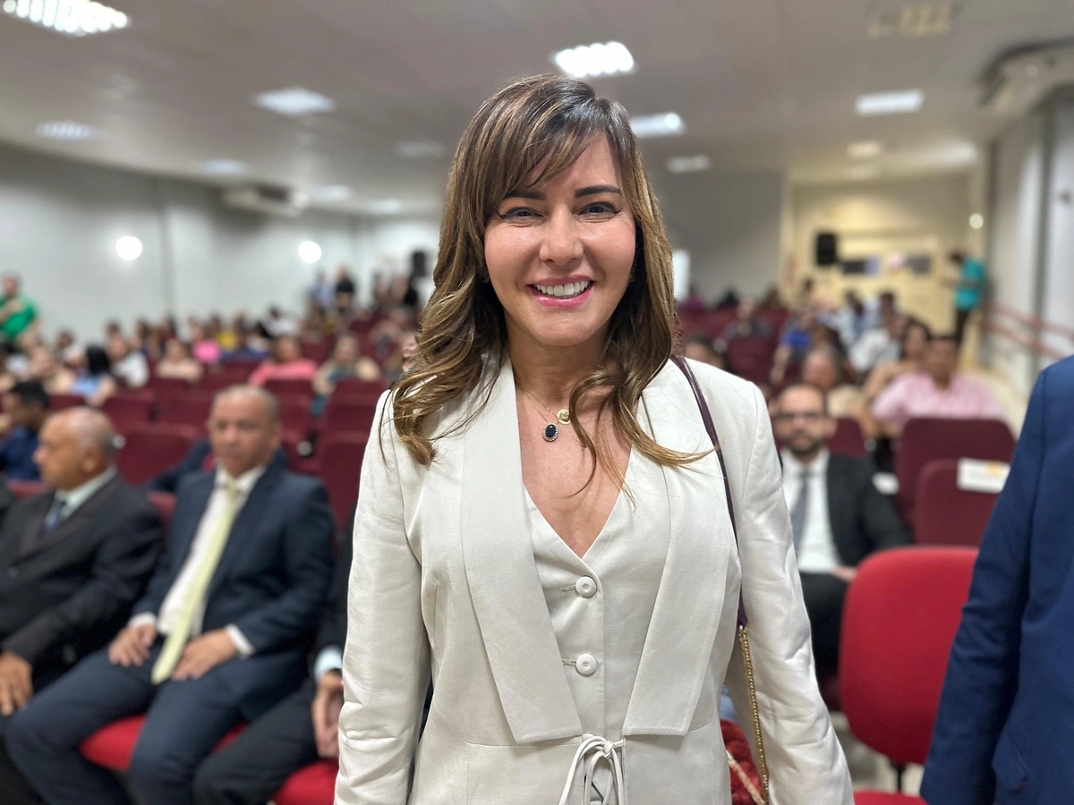 Prefeita eleita de Esperantina, Ivanária Sampaio
