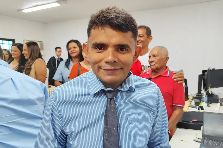 Prefeita, vice-prefeito e vereadores eleitos são diplomados em Cocal Telha