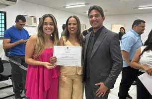 Prefeita, vice-prefeito e vereadores eleitos são diplomados em Cocal Telha (Foto: Conecta Piauí)