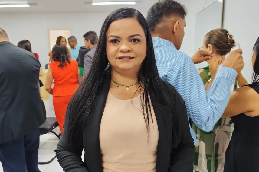 Prefeita, vice-prefeito e vereadores eleitos são diplomados em Cocal Telha