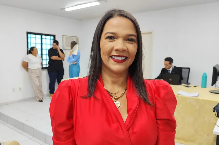 Prefeita, vice-prefeito e vereadores eleitos são diplomados em Cocal Telha