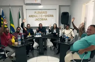 Prefeito Adelmo da Cincal participa de reunião sobre cerimônia de posse em Curimatá (Foto: Ascom)