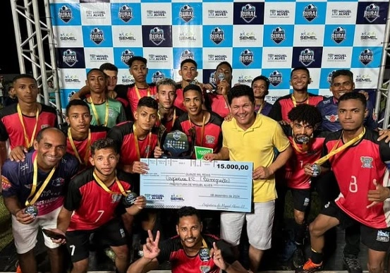 Prefeito eleito de Miguel Alves, Veim da Fetraf celebra final do Campeonato Rural de Futebol