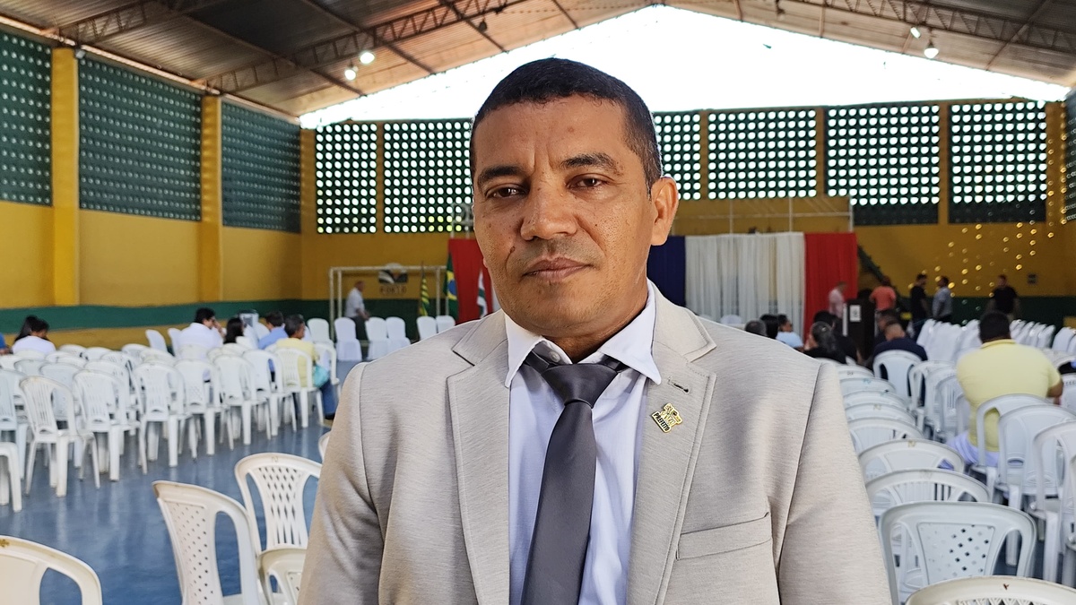 Prefeito eleito de Porto, Aluizio Vaz