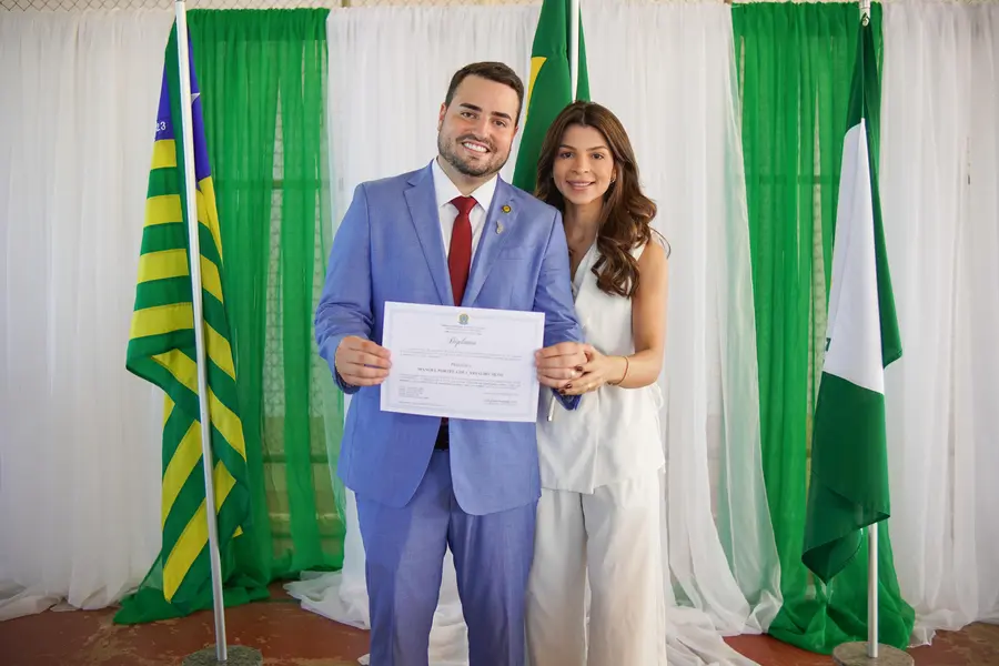 Prefeito Reeleito de Aroazes, Vice-Prefeita e Vereadores São Diplomados em Solenidade Oficial