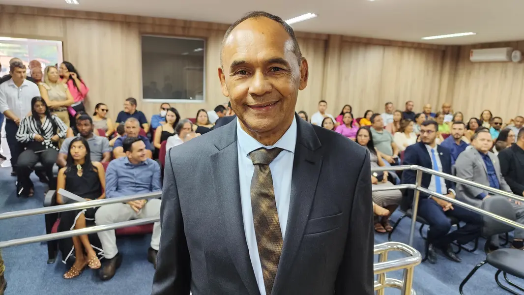 Prefeito reeleito de Baixa Grande do Ribeiro, Zé Luís