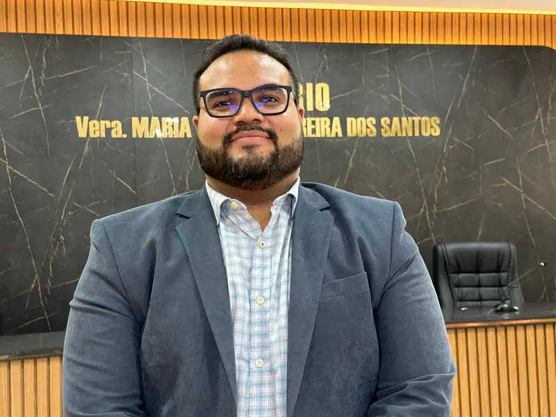 Prefeito, vice-prefeita e vereadores eleitos em Curralinhos são diplomados