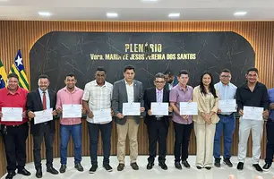 Prefeito, vice-prefeita e vereadores eleitos em Curralinhos são diplomados (Foto: Conecta Piauí)