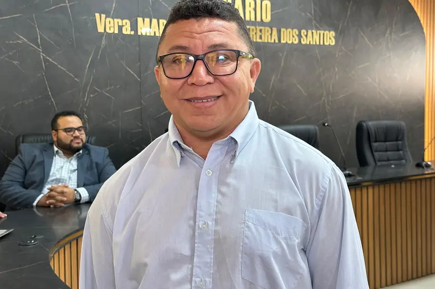 Prefeito, vice-prefeita e vereadores eleitos em Curralinhos são diplomados Prefeito, vice-prefeita e vereadores eleitos em Curralinhos são diplomados