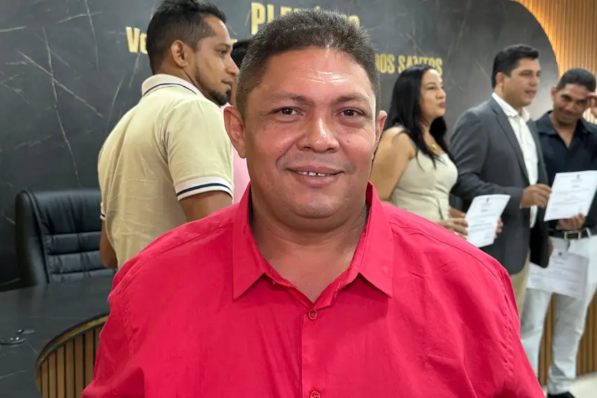 Prefeito, vice-prefeita e vereadores eleitos em Curralinhos são diplomados Prefeito, vice-prefeita e vereadores eleitos em Curralinhos são diplomados