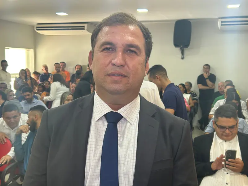 Prefeito, vice-prefeita e vereadores eleitos em Monsenhor Gil são diplomados