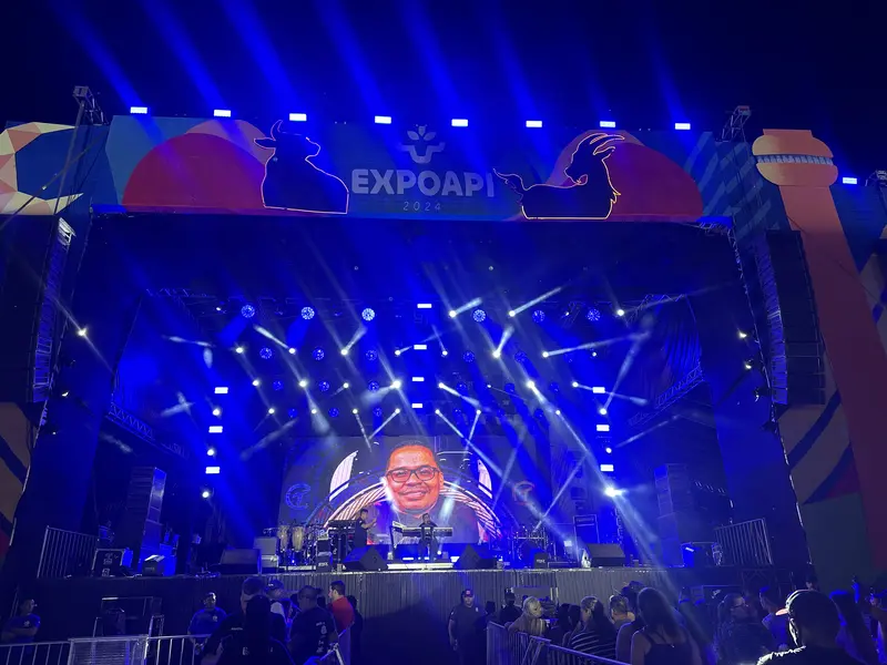 Quinta noite da 73ª Expoapi