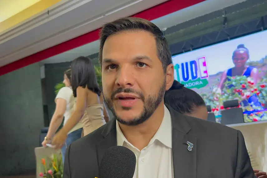 Rafael Fonteles abre solenidade de curso de Agricultura Familiar Sustentável Rafael Fonteles abre solenidade de curso de Agricultura Familiar Sustentável