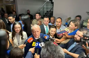 Sílvio Mendes, Jeová Alencar, vereadores e suplentes eleitos são diplomados em THE (Foto: Conecta Piauí)