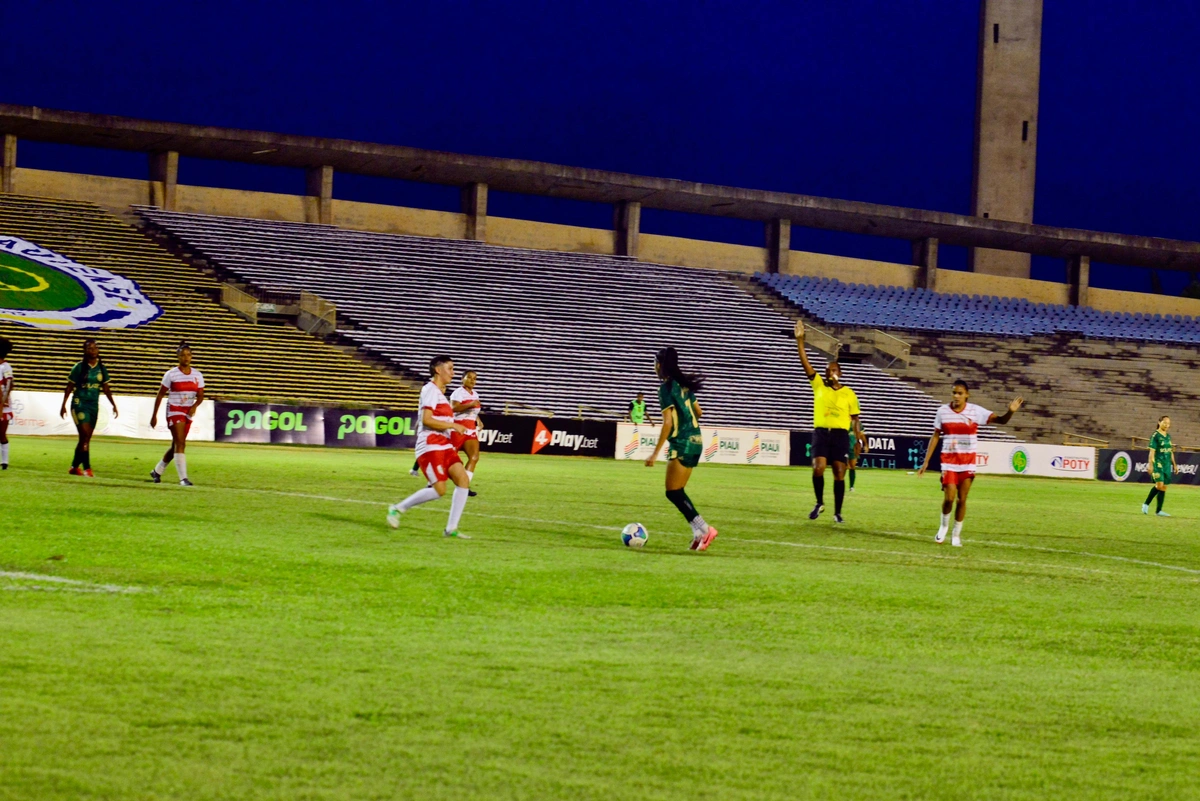 Tiradentes e Atlético Piauiense garantem final do Feminino
