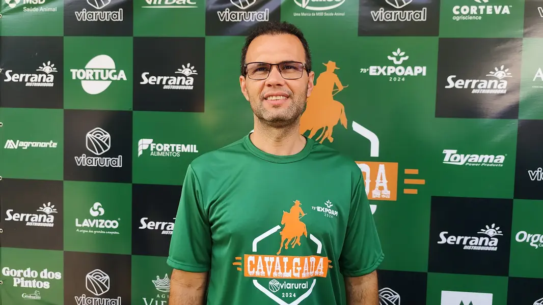 Tradicional cavalgada marca a abertura da 73ª edição da Expoapi em Teresina