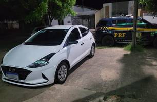 Veículo com registro de Apropriação indébita é recuperado pela PRF em Piripiri (PI) (Foto: PRF)