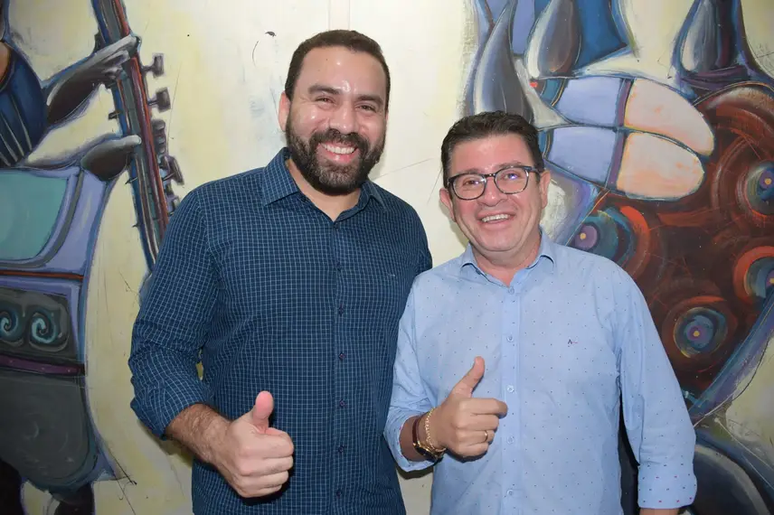 Zeca Baleiro encanta Teresina com show no Theatro 4 de Setembro Zeca Baleiro encanta Teresina com show no Theatro 4 de Setembro