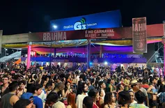 'Carnaval da Marechal' reúne multidão no último dia de folia em Teresina