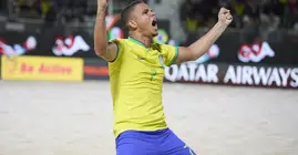 Edson Hulk marcou o gol da vitória do Brasil (Foto: Aitor Alcalde - FIFA/FIFA via Getty Images)