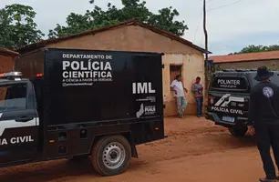 Equipe do Instituto Médico Legal (IML) (Foto: Reprodução)