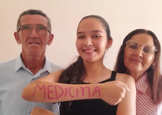 Estudante Seduc de São Raimundo Nonato é aprovada em Medicina