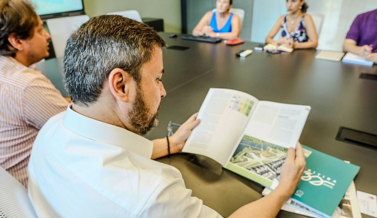 Fábio Novo cumpre agenda em Curitiba e São Paulo para estudar plano de governo