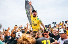 Filipe Toledo anuncia pausa temporária no Circuito Mundial de Surfe
