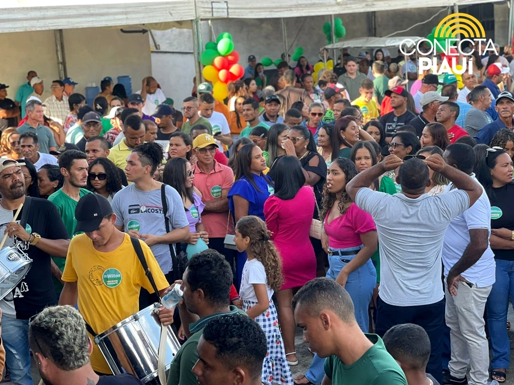 Governador Rafael Fonteles visita a região de Picos e inaugura obras