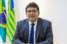 Rafael Fonteles propõe PL para assegurar piso salarial aos professores da Uespi