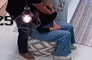 Homem é preso após abusar de mulheres se passando por massagista (Foto: Reprodução)