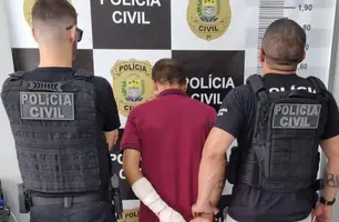 Homem preso pelos crimes de tráfico de drogas, porte ilegal e disparo de arma de fogo (Foto: Reprodução)