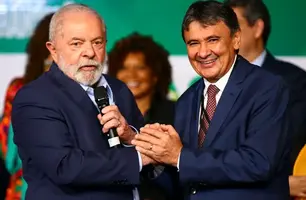 Lula e Wellington Dias (Foto: Marcelo Camargo/Agência Brasil)