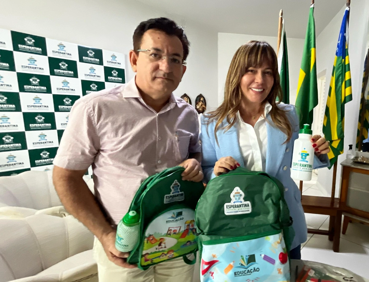 Prof° Valdemir Miranda e Ivanária Sampaio