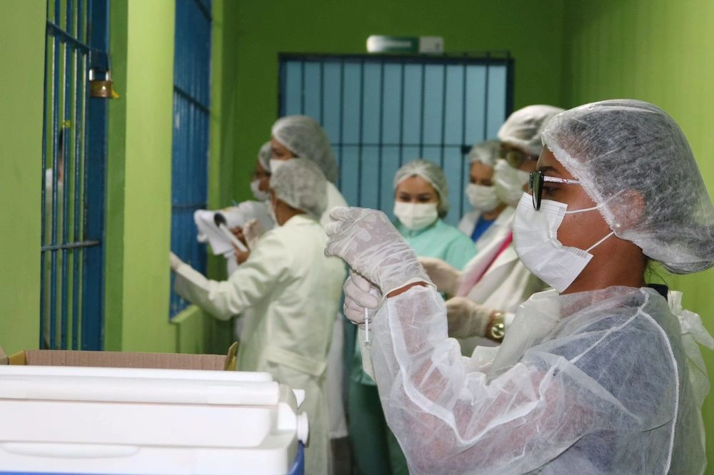 Secretaria da Justiça inicia vacinação contra Covid nas unidades prisionais