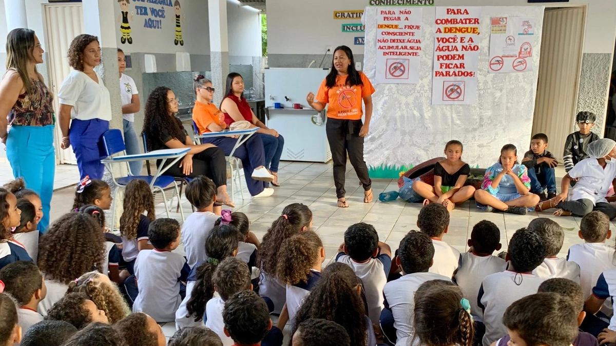 Agentes de Saúde palestram sobre Dengue em escola de Baixa Grande do Ribeiro