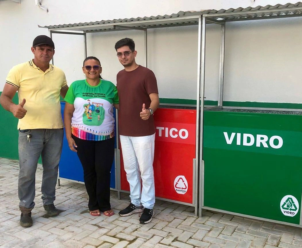Coleta seletiva nas escolas de Esperantina