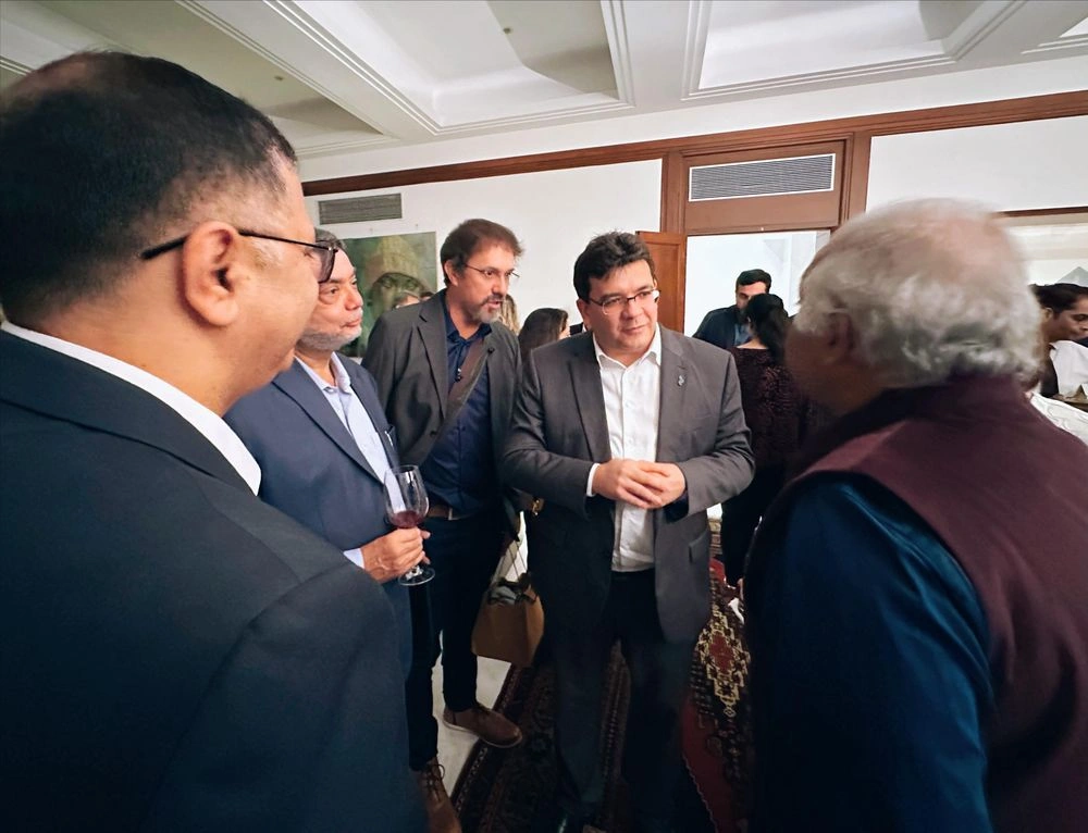 Governador participa de encontro com investidores em Mumbai, na Índia