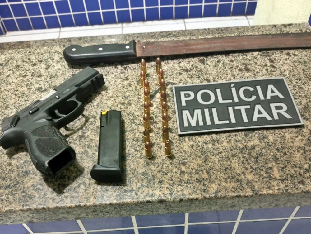 Homem é preso com arma após denúncia de disparo em bar adulto na cidade de Cocal