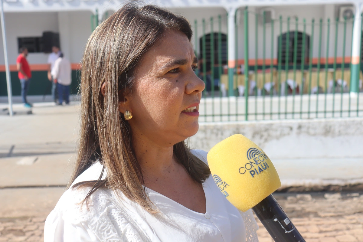 Nádia Alencar, pré-candidata a prefeita de São Pedro do Piauí