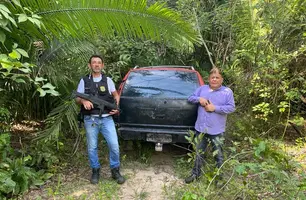 Polícia Civil encontra carros furtados (Foto: Reprodução)