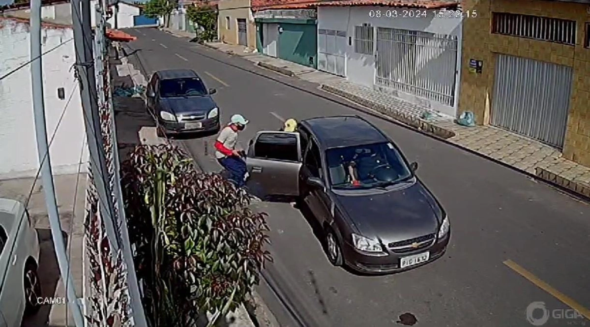 Quadrilha faz arrastão em casa de Teresina